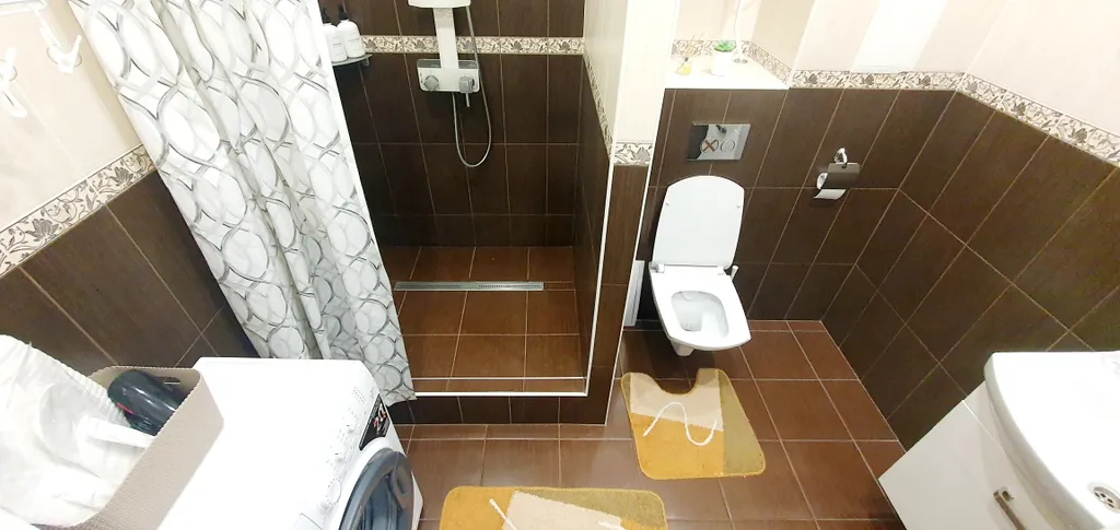 Квартира с дизайнерским ремонтом рядом с ТРЦ Аура