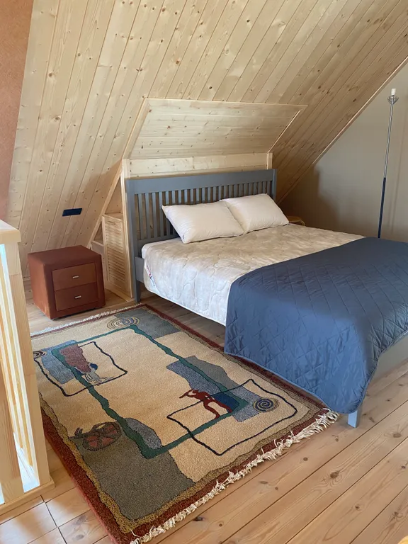 Новый дизайнерский гостевой дом на Рубском озере