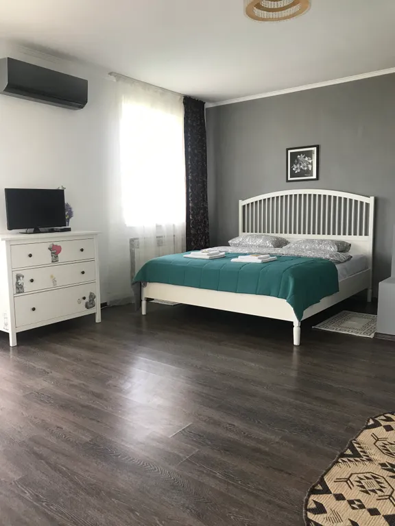 Квартира Двухкомнатные апартаменты с видом на море — аренда посуточно в Черноморское