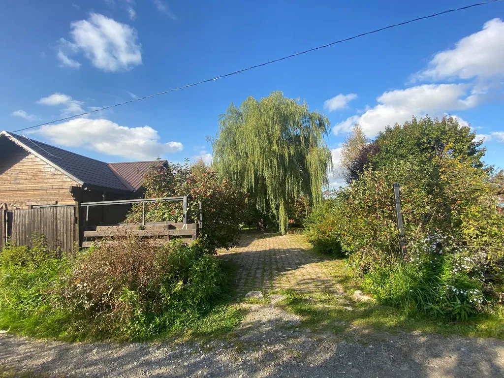 Уютный дом с баней и подворьем