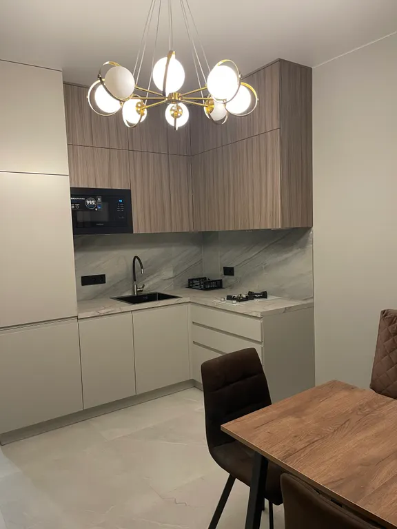 Новый апартамент с видом на казино и горы