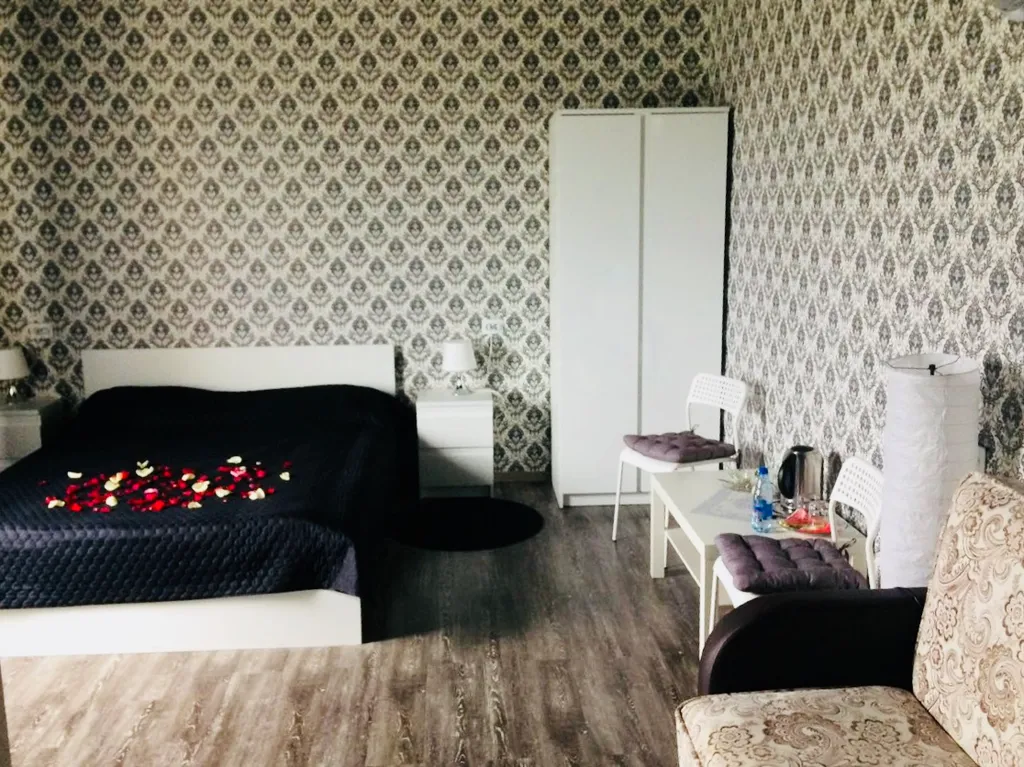 Котедж с баней и бассейном