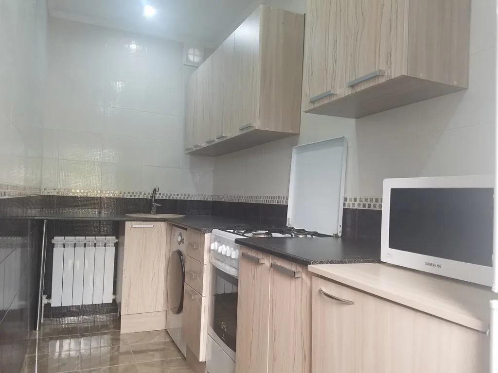 Коттедж Отдельный домик во дворе частного сектора — Анапа