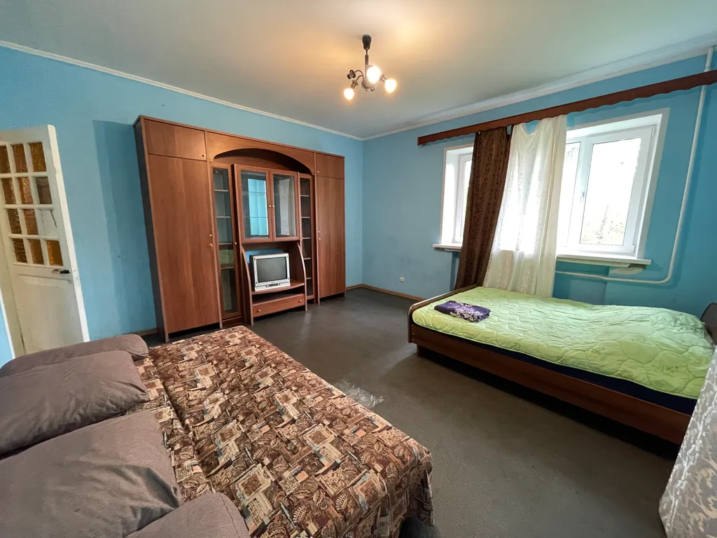 6-комнатный Дом