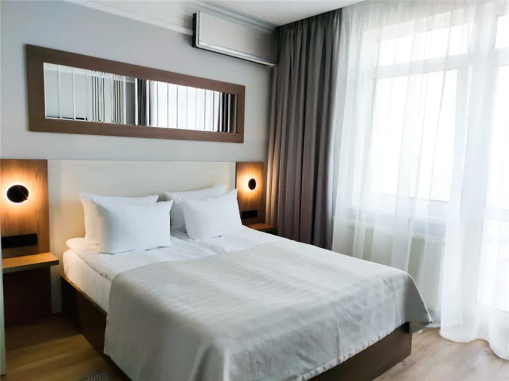 Люкс двухкомнатный с прямым видом на море и балконом (Корп.В)