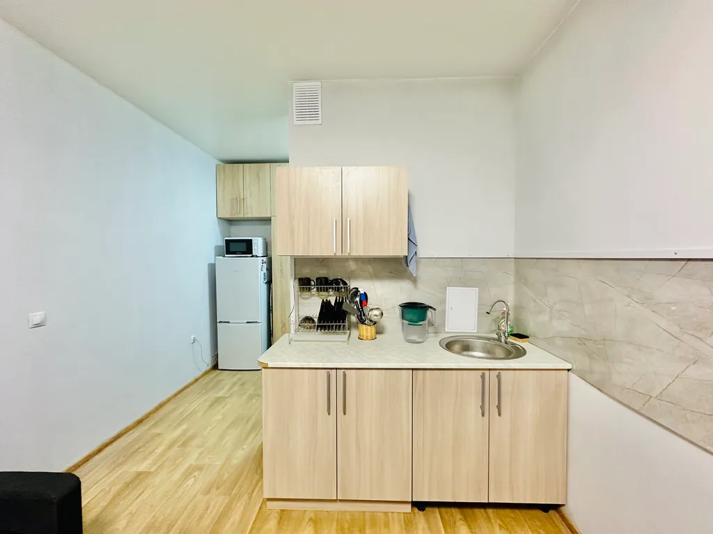 Пингвин в гараже