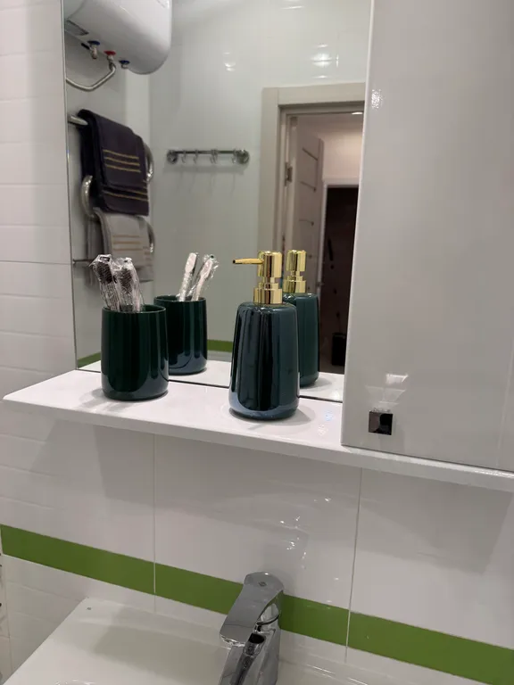 Большая евро-двухкомнатная квартира в самом центре у ТЦ Титан Арена.