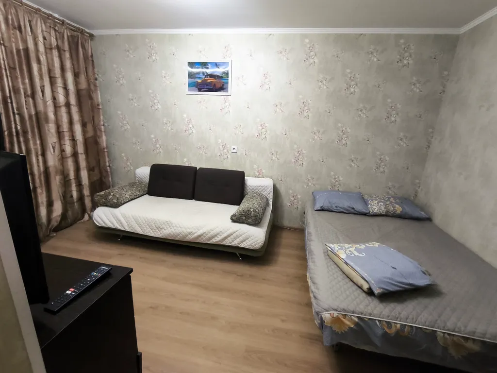 Уютная и светлая квартира Солнышко у парка 300-летия