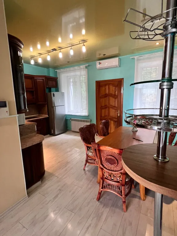 Таунхаус с роскошным видом на бухту Золотой Рог