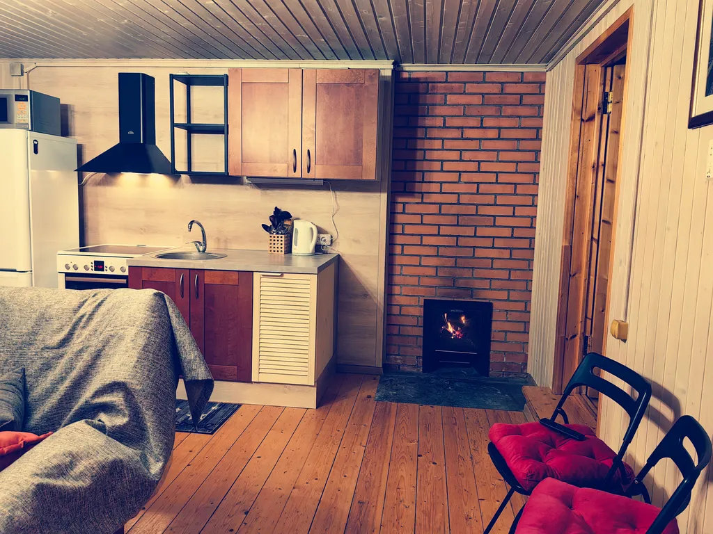 Коттедж Уютный дом с бассейном, с баней, беседка, камин, барбекю — Скоково