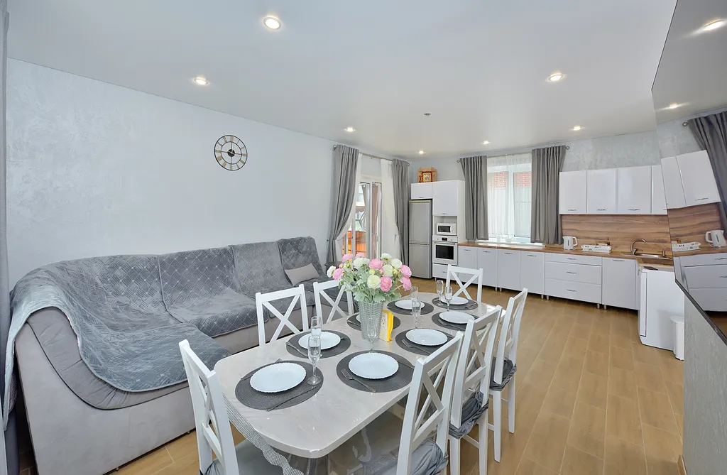 Коттедж Уютный дом на берегу озера Банное — аренда посуточно в Якты-Куль