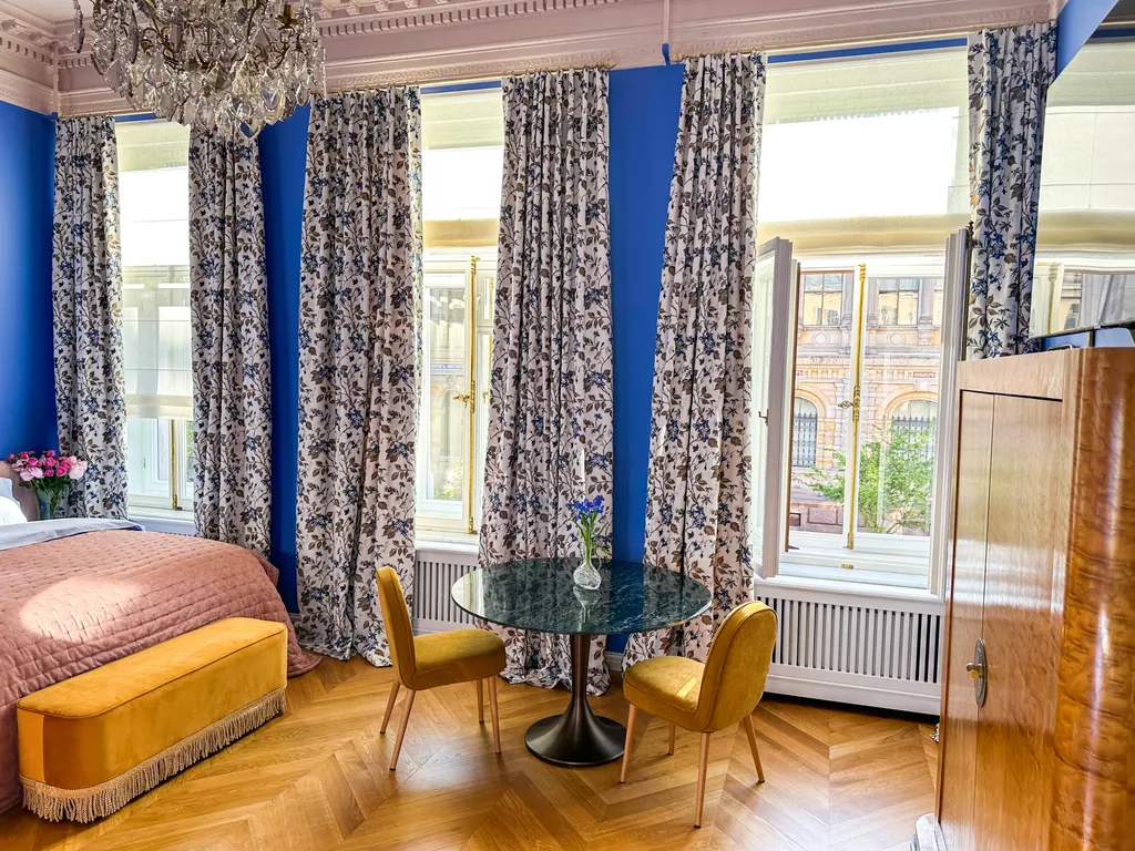 Квартира Эксклюзивная квартира уголок Парижа — Санкт-Петербург