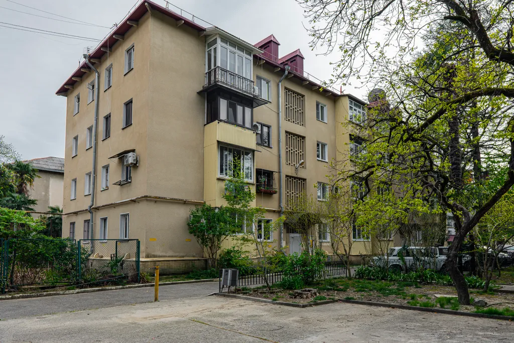 Шестиместная квартира в Хосте