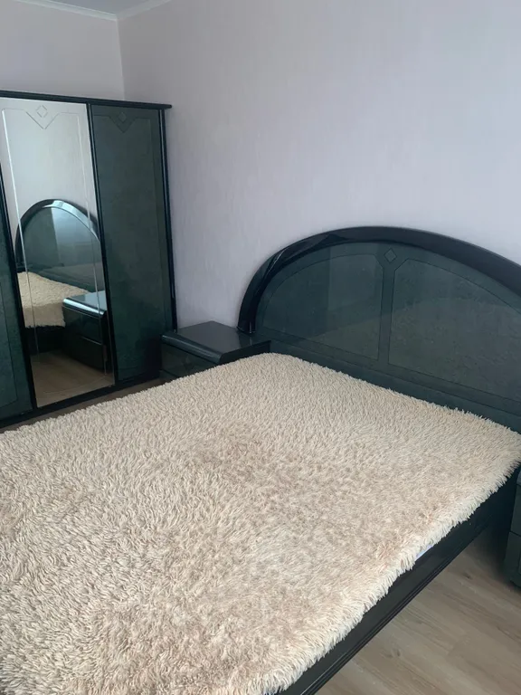 Двухкомнатная квартира у тц Июнь и тц 4daily