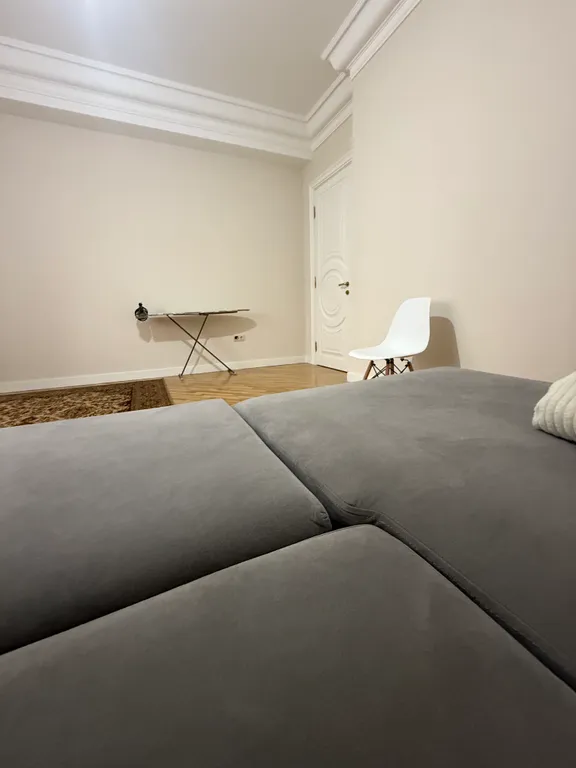 Современная квартира на первой береговой линии