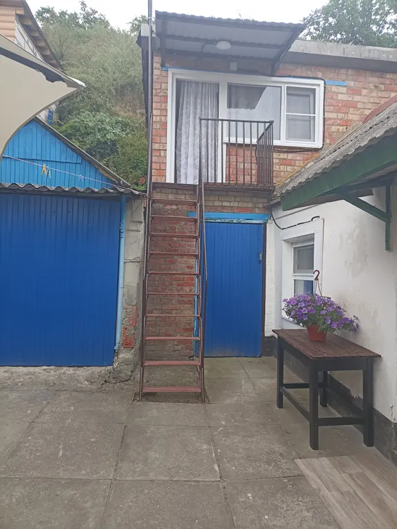 Комната на мансарде