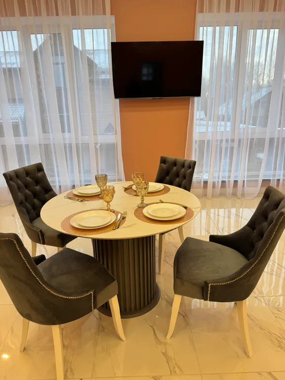 Квартира Уютные апартаменты в частном доме не далеко от метро Рыбацкое — Санкт-Петербург