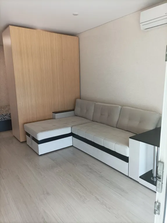 Уютная светлая квартира с панорамным видом на море