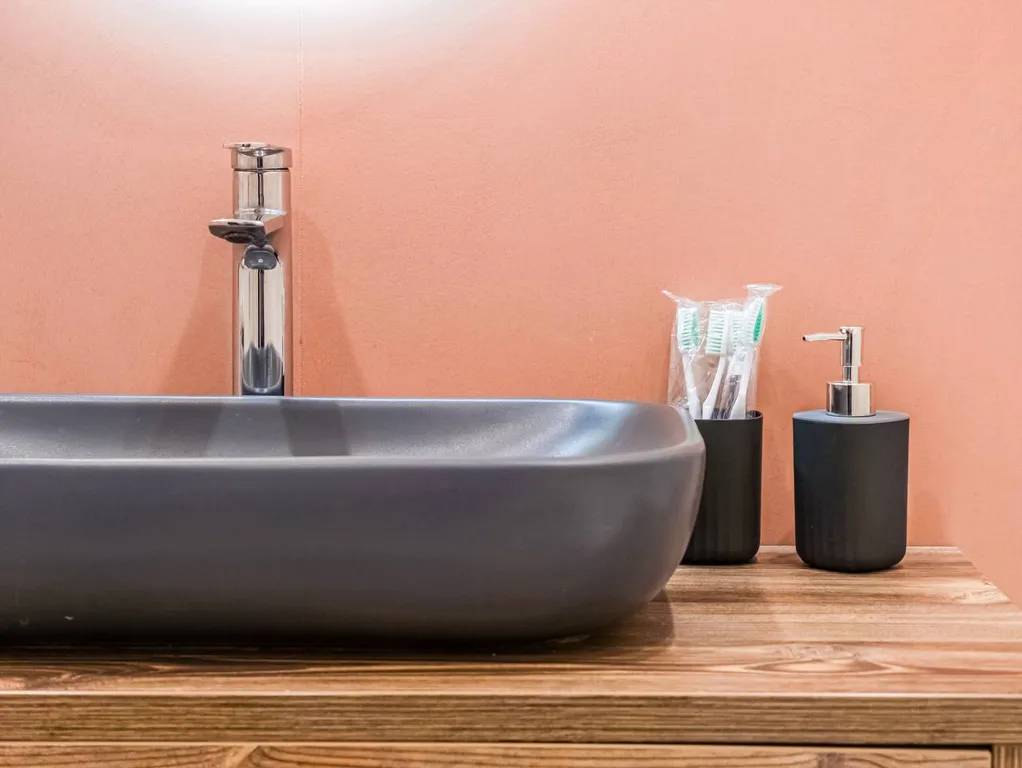 Sat City E Apartments