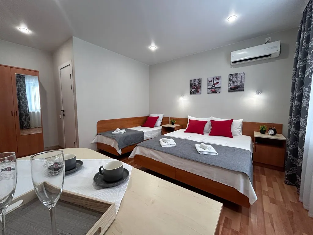 Квартира Уютные комнаты в частном коттедже — аренда посуточно в Витязево