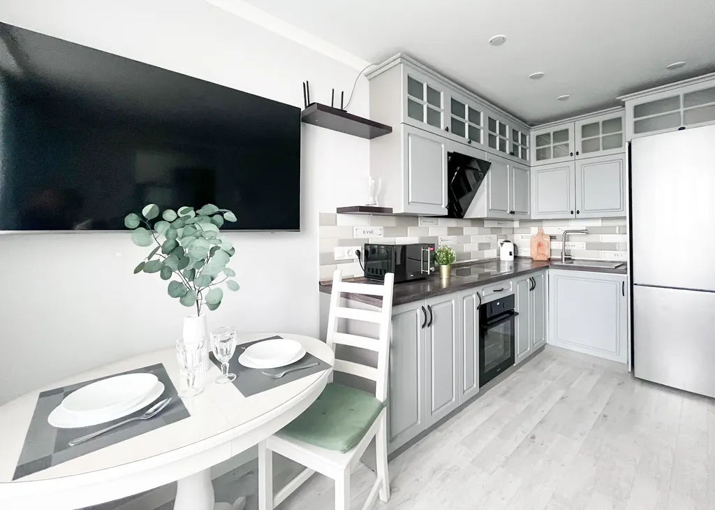 Студия для двоих с лоджией