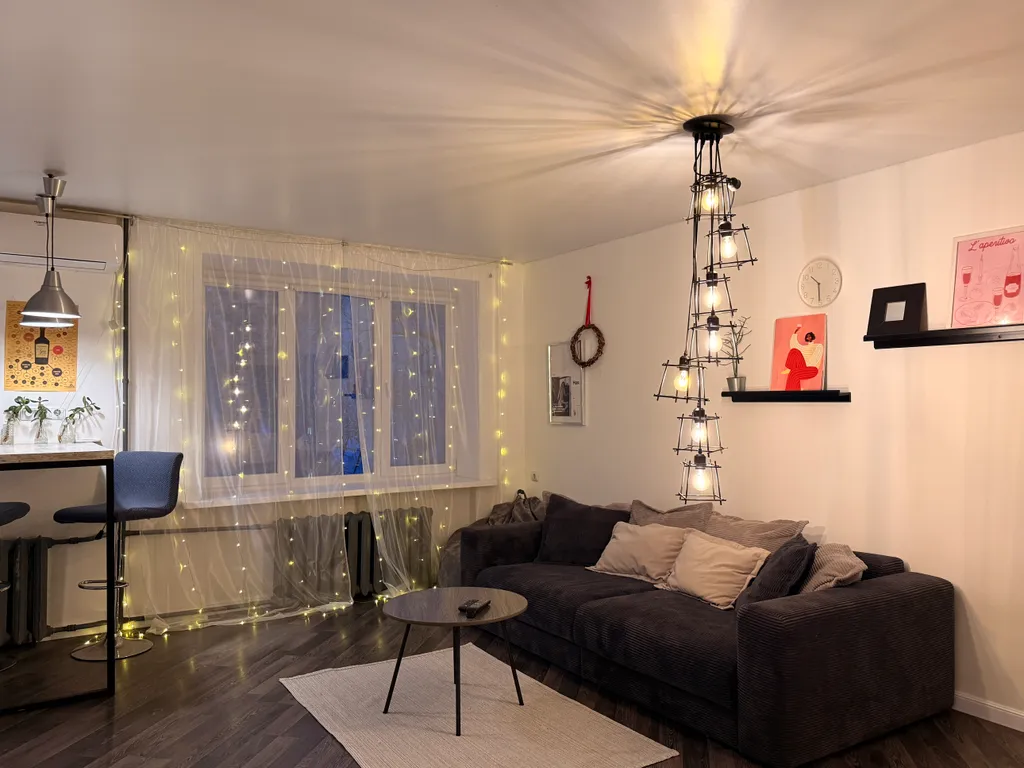 Уютная квартира-студия с отдельной спальней в самом центре города — аренда посуточно в Смоленск