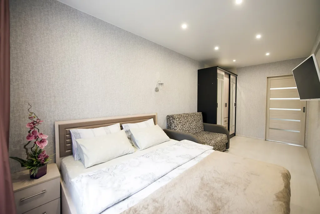 4-комнатная Квартира