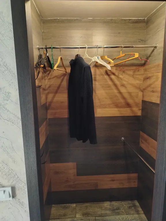 Домик на реке Волга