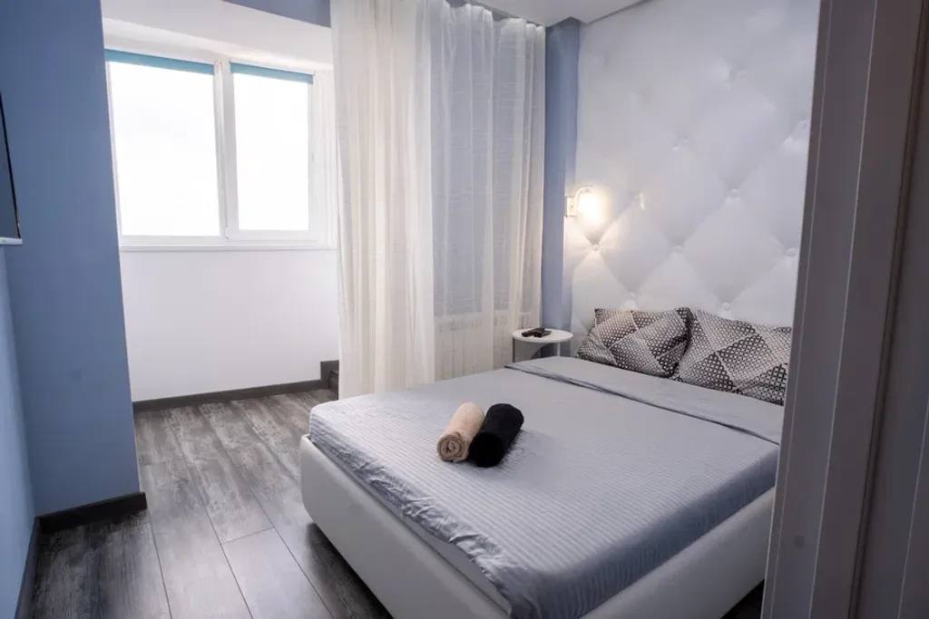 Дизайнерские апартаменты на главном проспекте