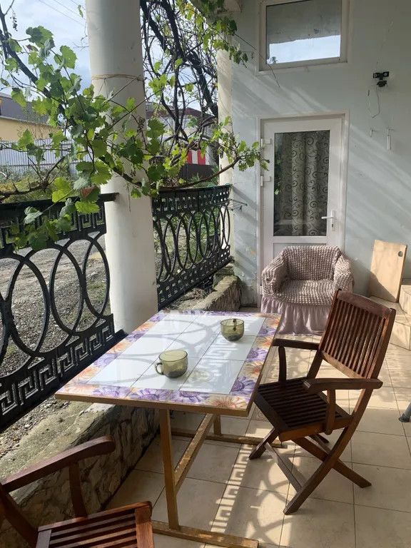 Квартира в 5 минутах от моря — аренда посуточно в Вардане