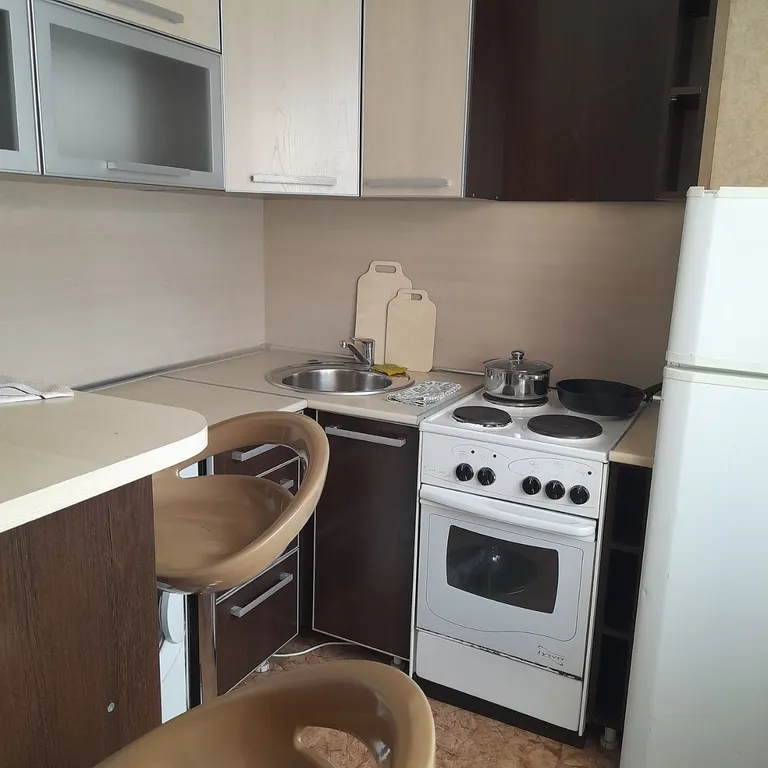 Двушка на Домиках