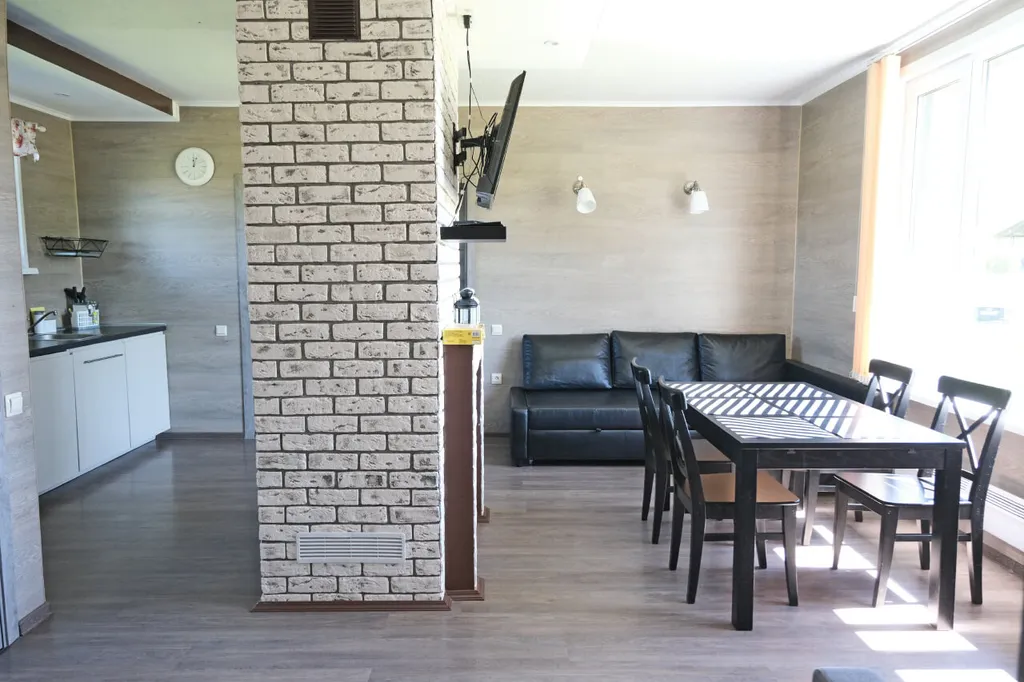 Трехкомнатные апартаменты с персональной баней, камином и террасой