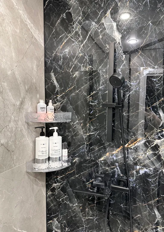 Квартира Квартира Шикарная трёхкомнатная для большой семьи — Лазаревское