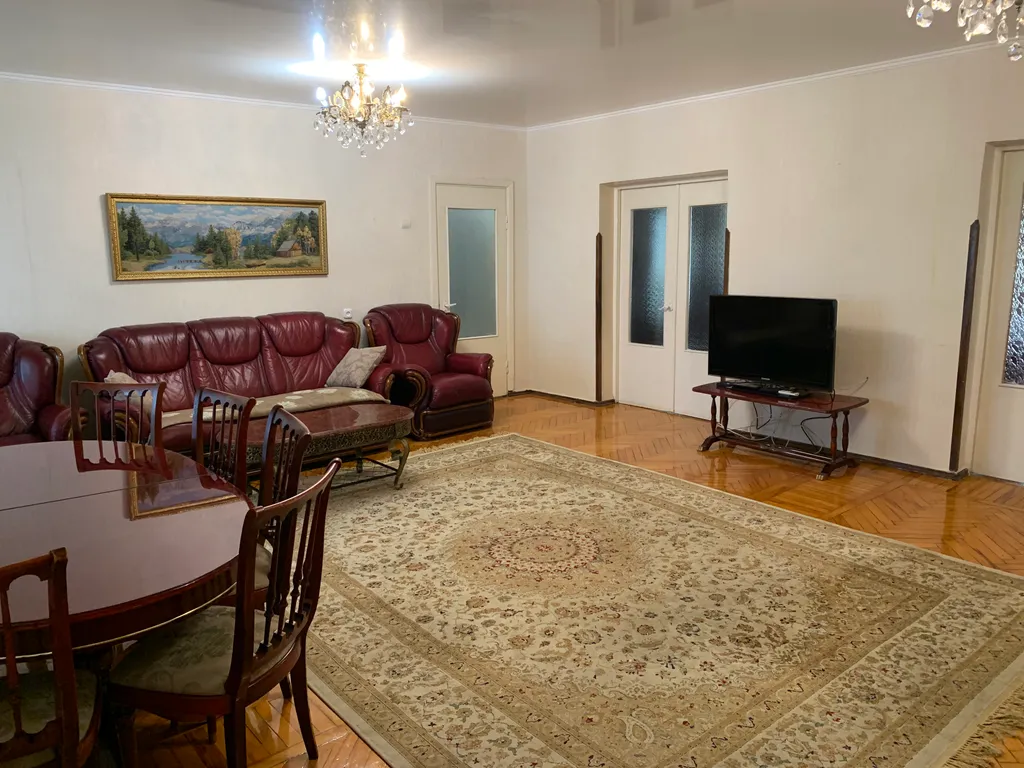 Квартира с видом на горы и море