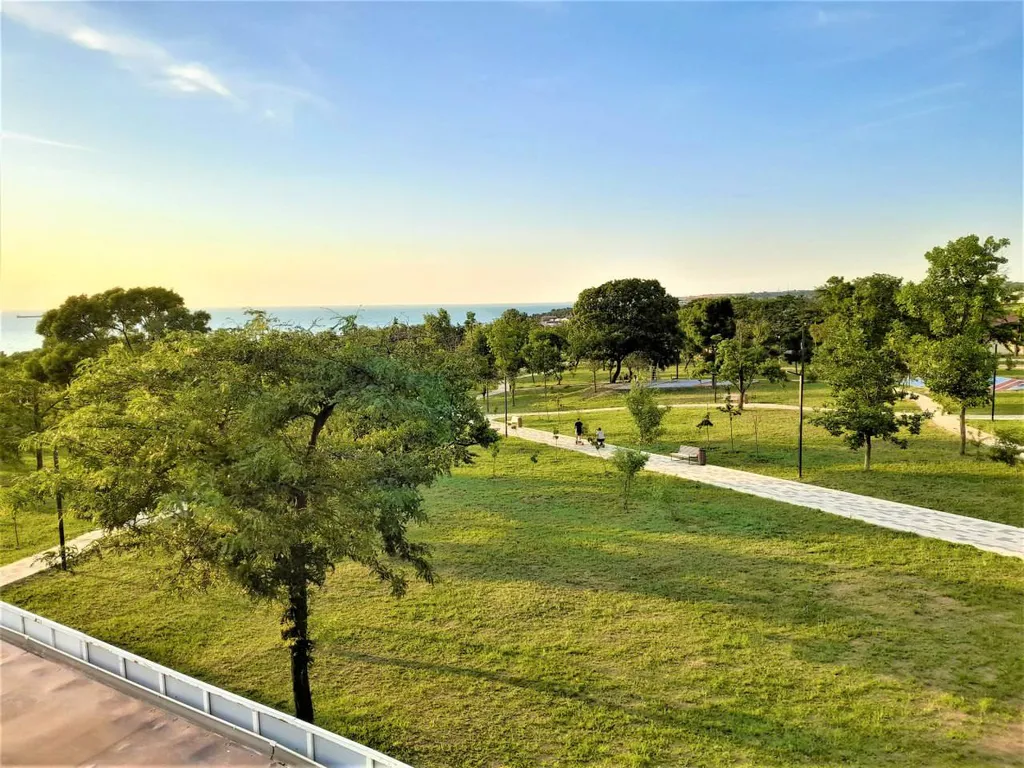 Видовая квартира со свежим ремонтом Учкуевка