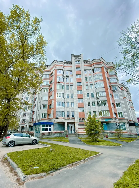 Русские узоры-большая семейная квартира в историческом центре города