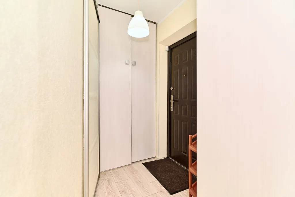 Светлая двухкомнатная квартира с тремя отдельными спальными местами