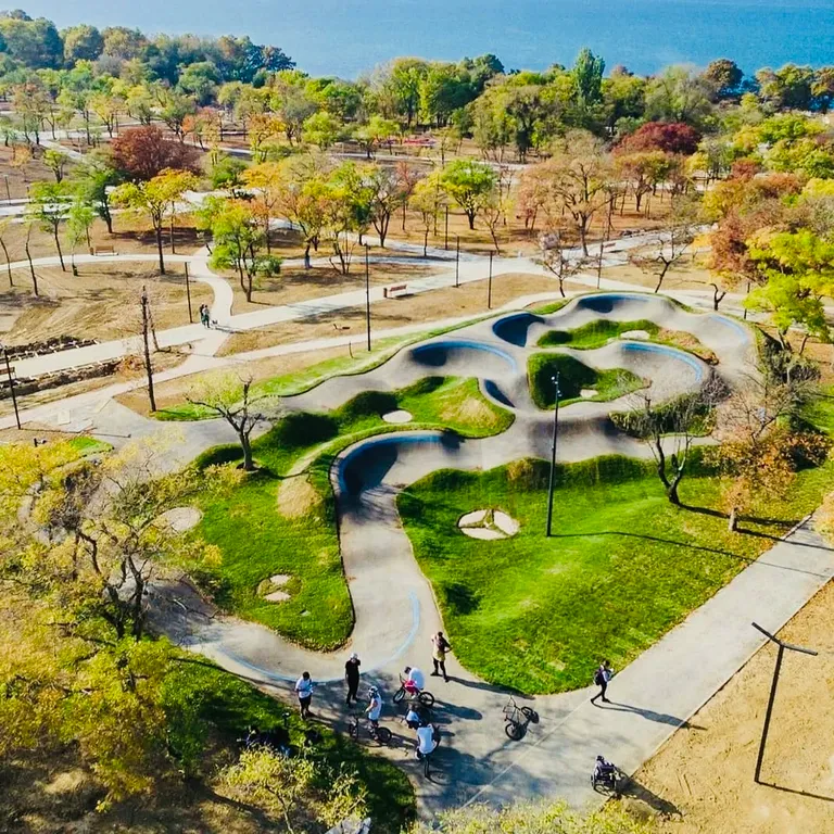 Коттедж Первый этаж дома с отдельным входом 70м2,до моря 4 минуты. — Севастополь