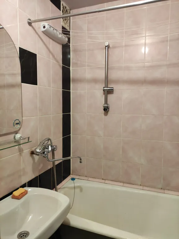 Квартира возле ТЦ Оптима