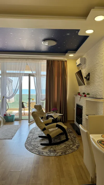 Апартамент с видом на море и звездным потолком Калифорникейшен