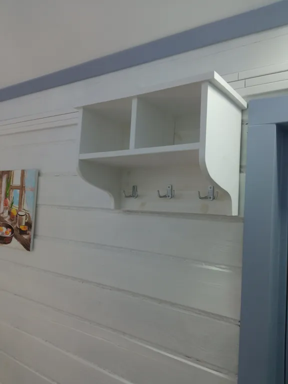 Домик у самого озера