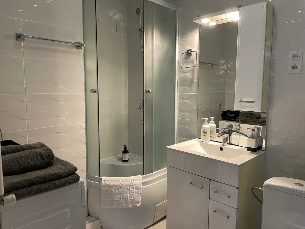 Квартира Квартира Уютная студия у королевских ворот — Калининград