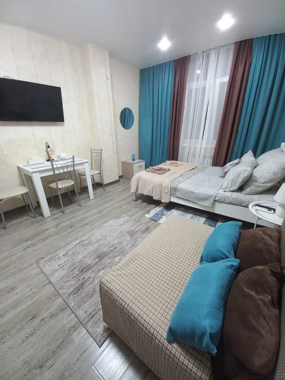 Уютная студия в тихом районе, вблизи Зимнего театра