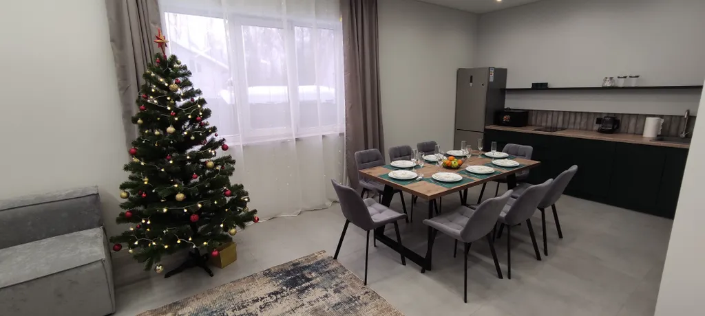 Коттедж Дом в черте города — аренда посуточно в Новосибирск