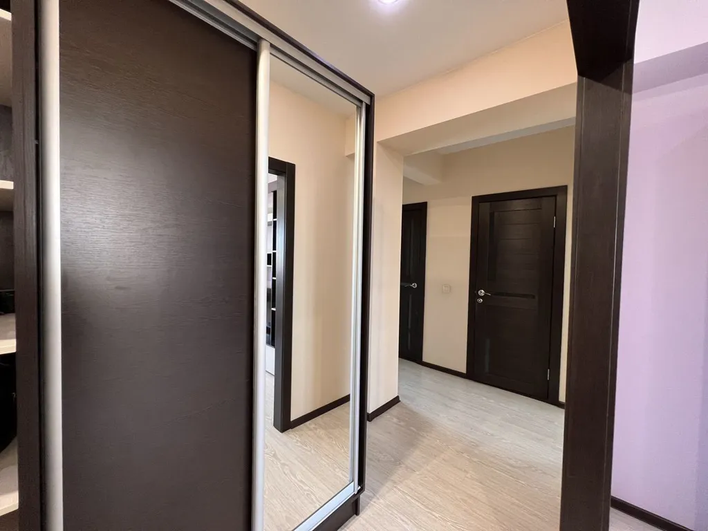 Светлая евротрешка в центре