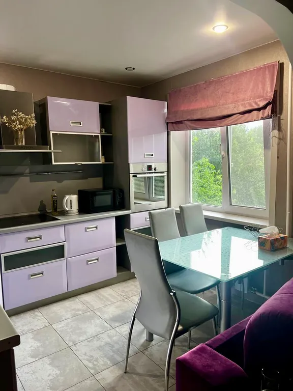 Комфортная 3-х комнатная в автозаводском р-не для отличного отдыха