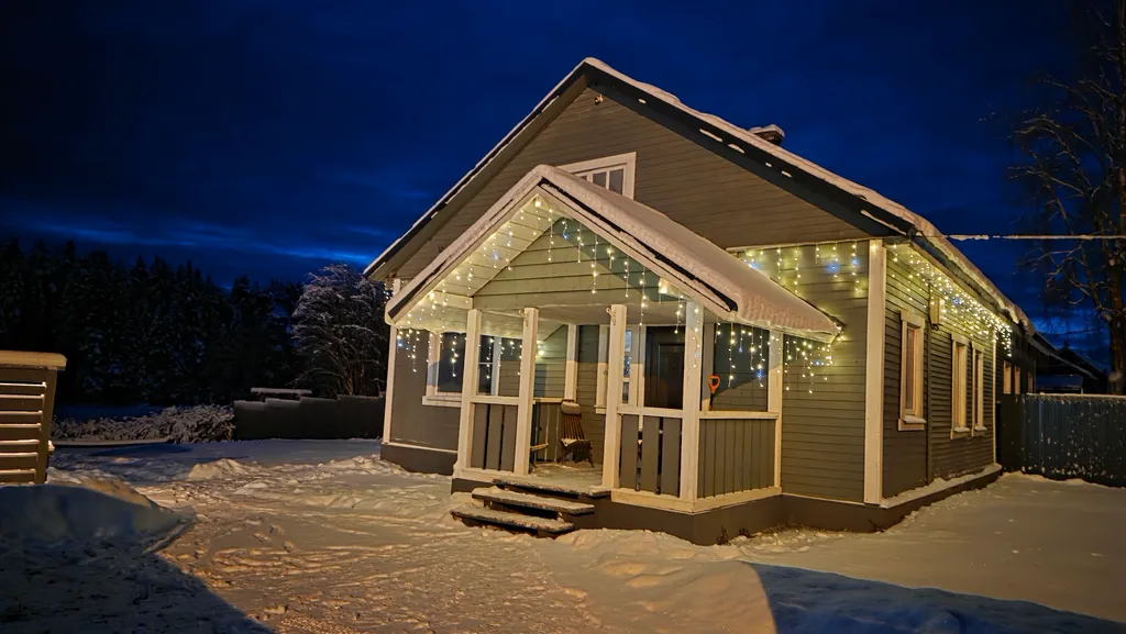 Коттедж Дом с видом на реку — Нурмойла