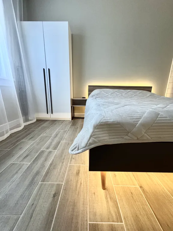 Дом рядом с озером