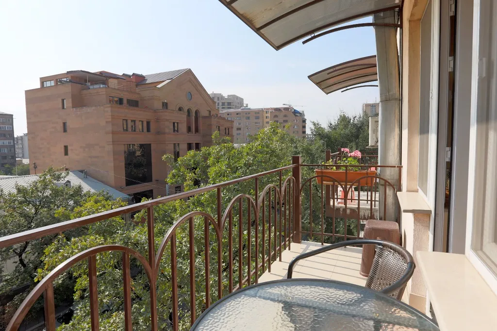 Большая квартира в самом центре