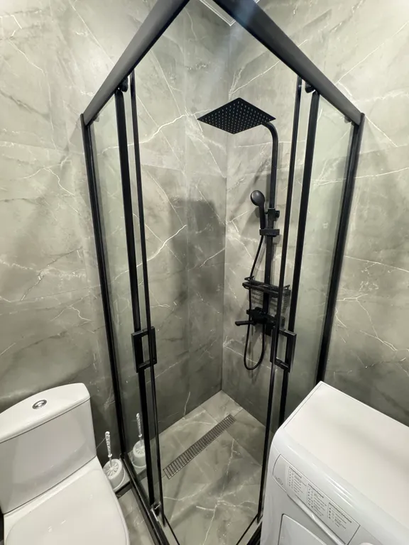 Панорамные апартаменты с новым ремонтом и видом на горы